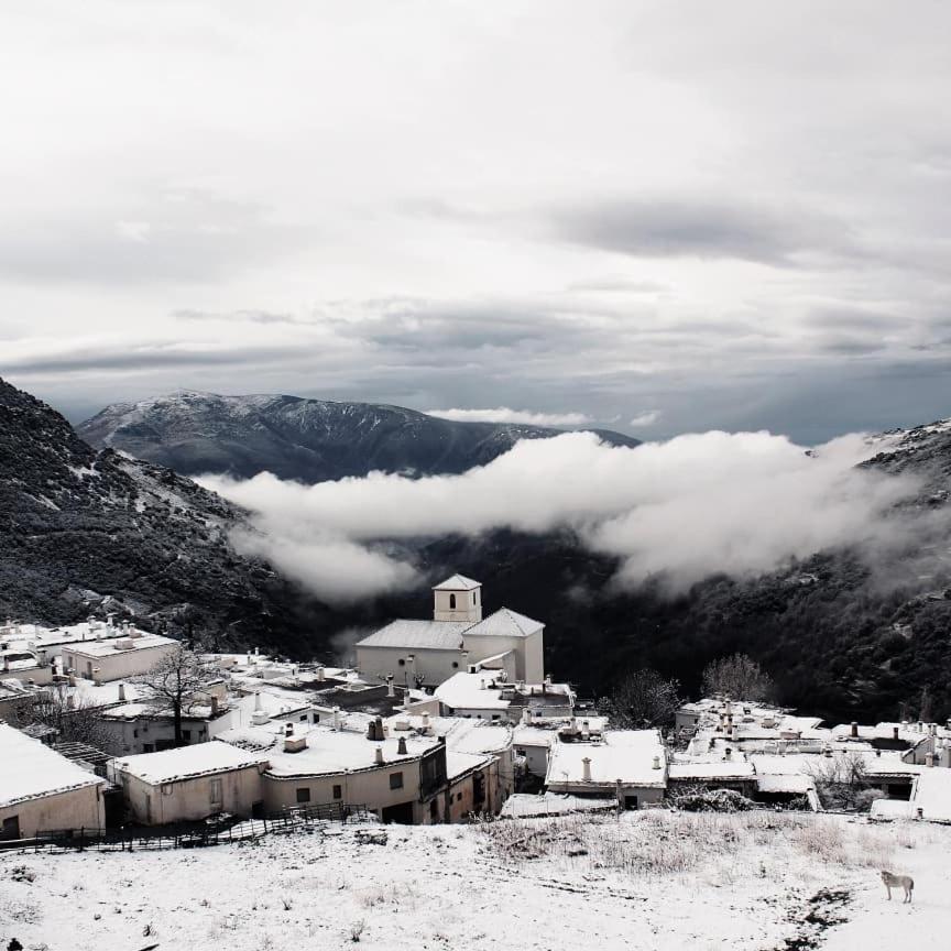 Casas Rurales Encarnita Бубион Экстерьер фото
